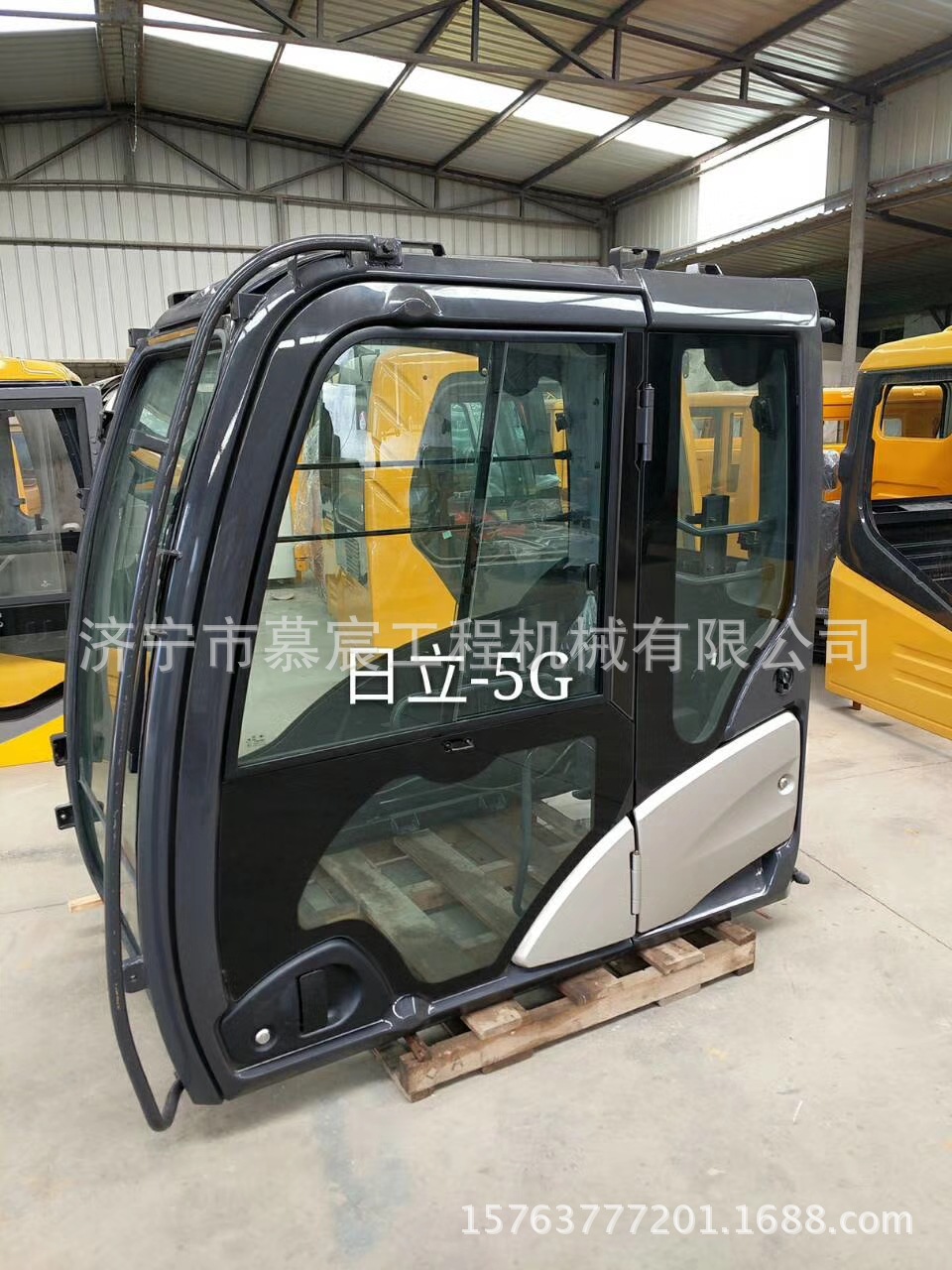 厂家供应现货 日力ZX200-5G挖掘机驾驶室 驾驶室边门 驾驶室内饰