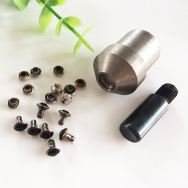 管钻配手压模黑色