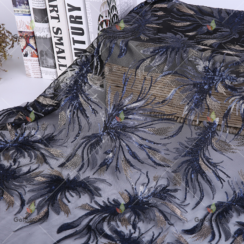 新品特卖珠片绣花面料时尚女装婚纱礼服网布绣花面料旗袍布料