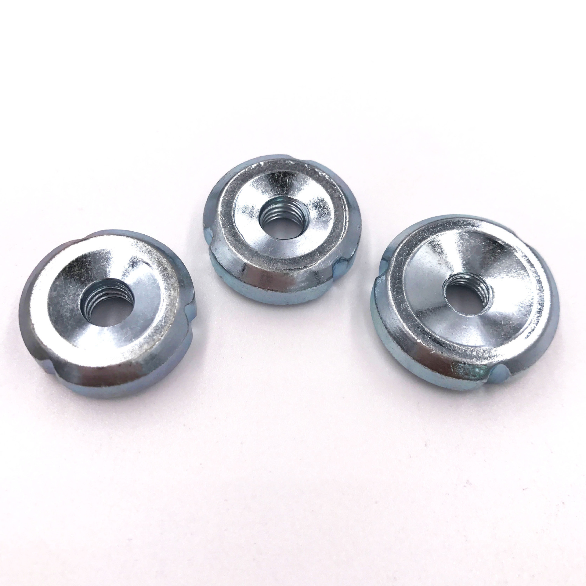 力耀批发家具铁管五金配件内套牙焊接圆螺母 滚花螺母 管塞内螺母