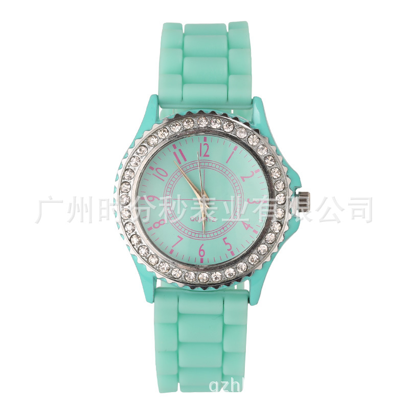 Microbusiness Geneva white circle drill Watch Gift watch watch couples watch mechanical watch pocket watch manufacturers wholesale custom logo