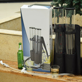 Алкогольные напитки могут быть оснащены пищевым материалом 2 Установленные задние винные устройства Портативный круглый круглый ствол