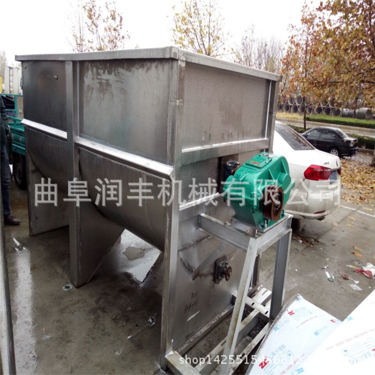 减速机饲料混合机 卧式饲料混合机 饲料搅拌机定做厂家