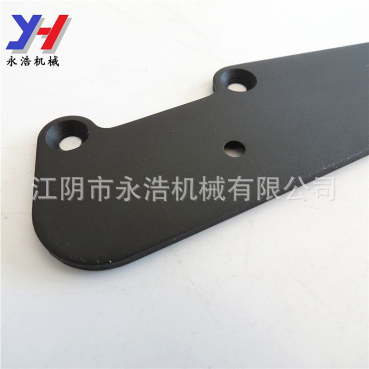 五金制造冲压孔固定金属板