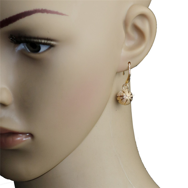 Round Basketball Earrings Wholesale display picture 2