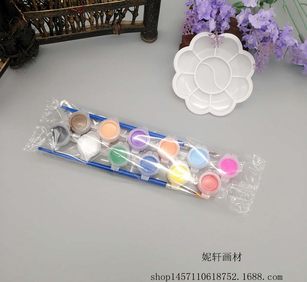 212801625211468156_副本