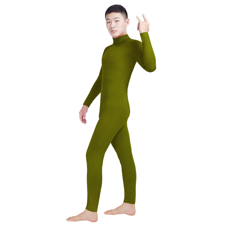 ウルトラマン服のレオタードが痩せています。|undefined
