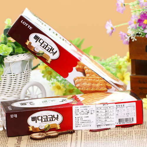 Korean imported snack food Lotte coconut milk honey biscuits hand-baked coconut crispy sweet biscuits 100g