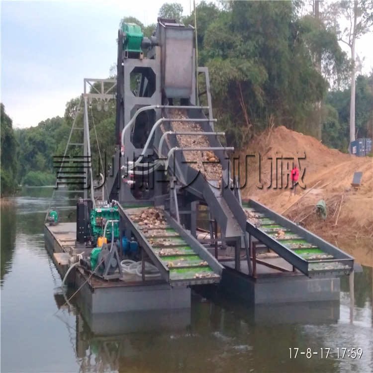加蓬水选沙金船 大型链斗淘金船报价 河流水库水上采金子机械设备
