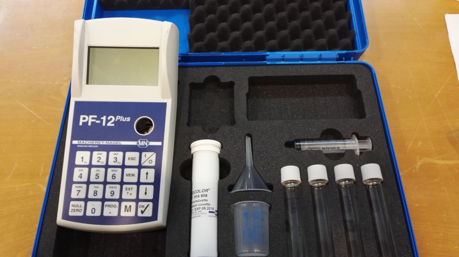 能测100多个参数的多功能水质分析仪德国产携带方便操作简单