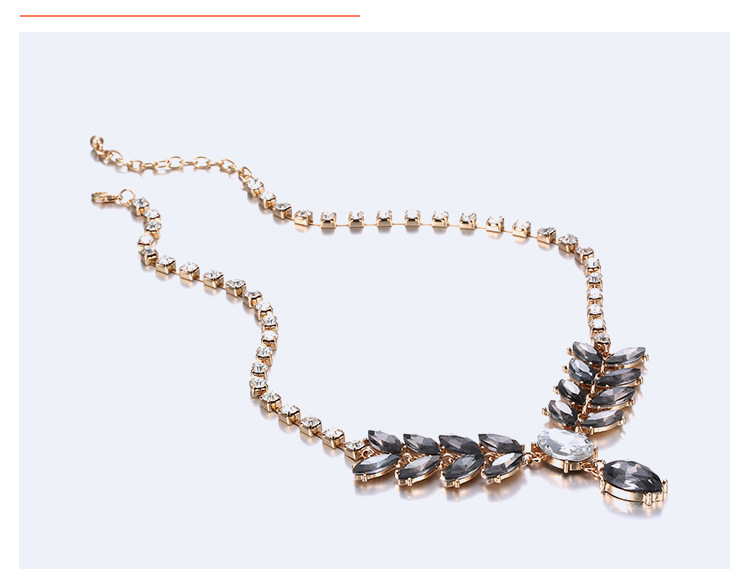 Occident and the United States alloy Inlaid stones necklace (Golden black)NHNTF1289-Golden black