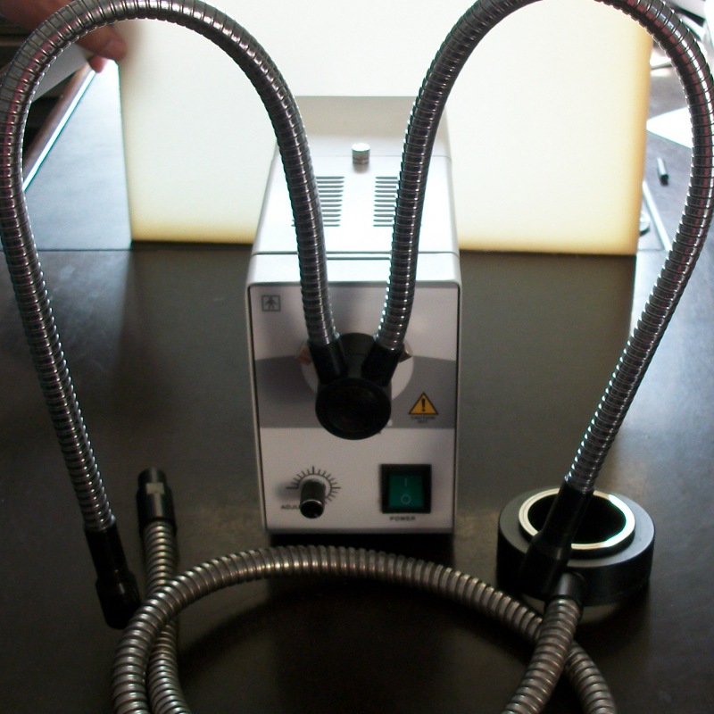 罗根冷光源 卤素灯光源 led冷光源  显微镜冷光源