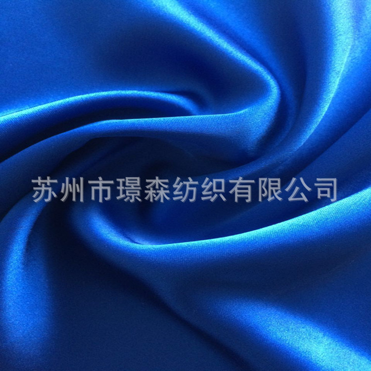 厂家直销 纬弹缎面双层斜纹 时尚男女装上衣外套连衣裙缎纹面料