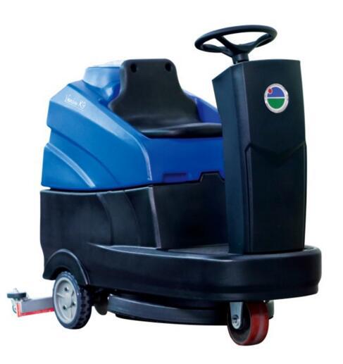 白云云宝K906驾驶式洗地机 电瓶式全自动洗地吸干机