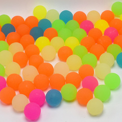 兒童25MM浮水夜光磨砂彈力球可以浮在水上的玩具隨機顏色