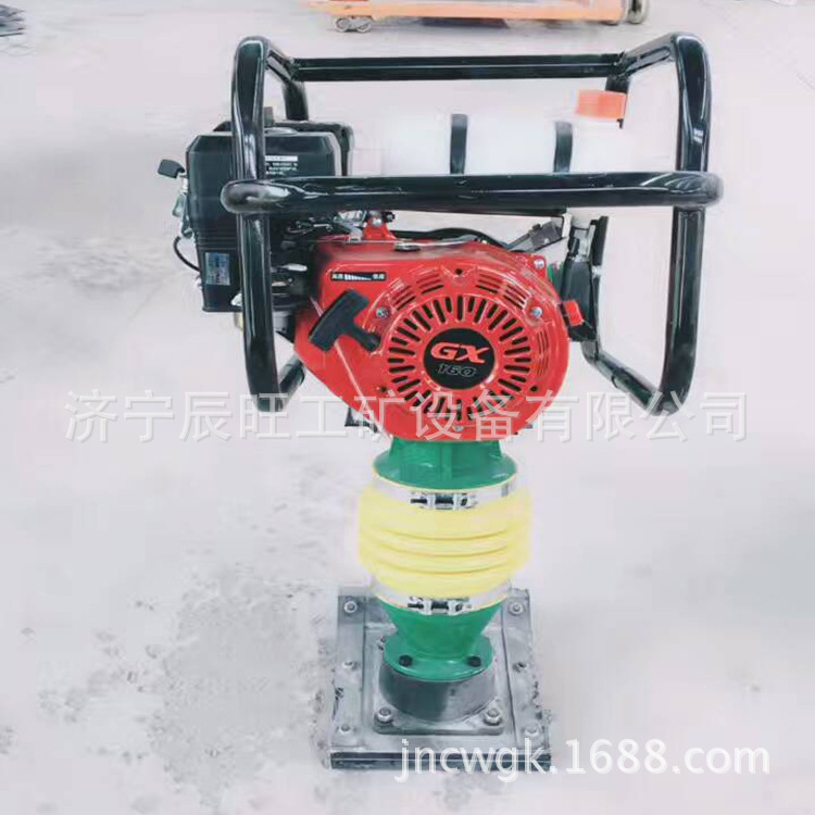 汽油平板夯打夯机供应 小型打夯机柴油震动 混凝土汽油平板夯