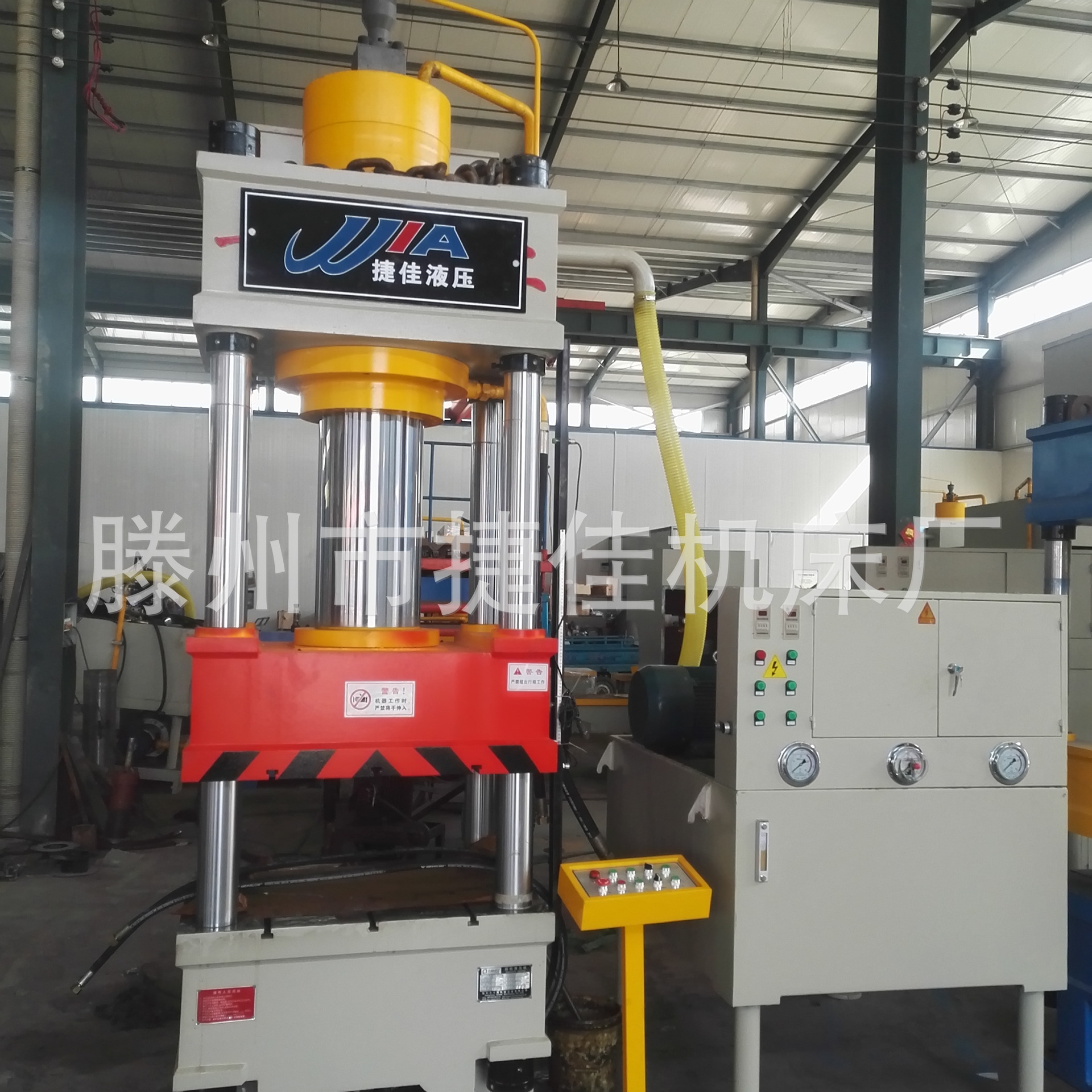 315t四柱液压机 300吨四柱油压机 200t四柱油压机 160t四柱压力机