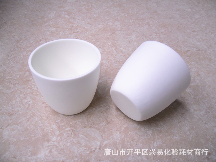【兴易牌】99氧化铝 1600℃ 150ml 弧形刚玉坩埚