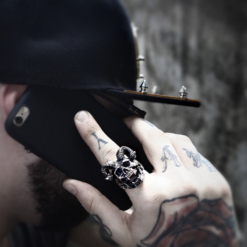 European and American foreign trade jewelry wholesale men's stainless steel casting punk satan sheep head skull ring