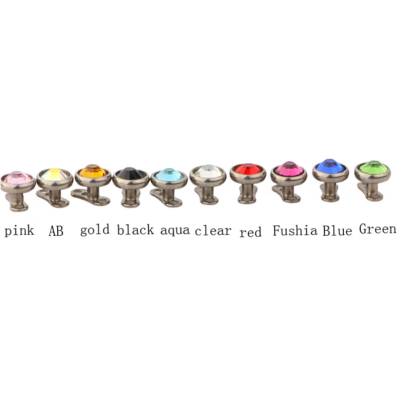 Silver pointed spike labret stud material detail