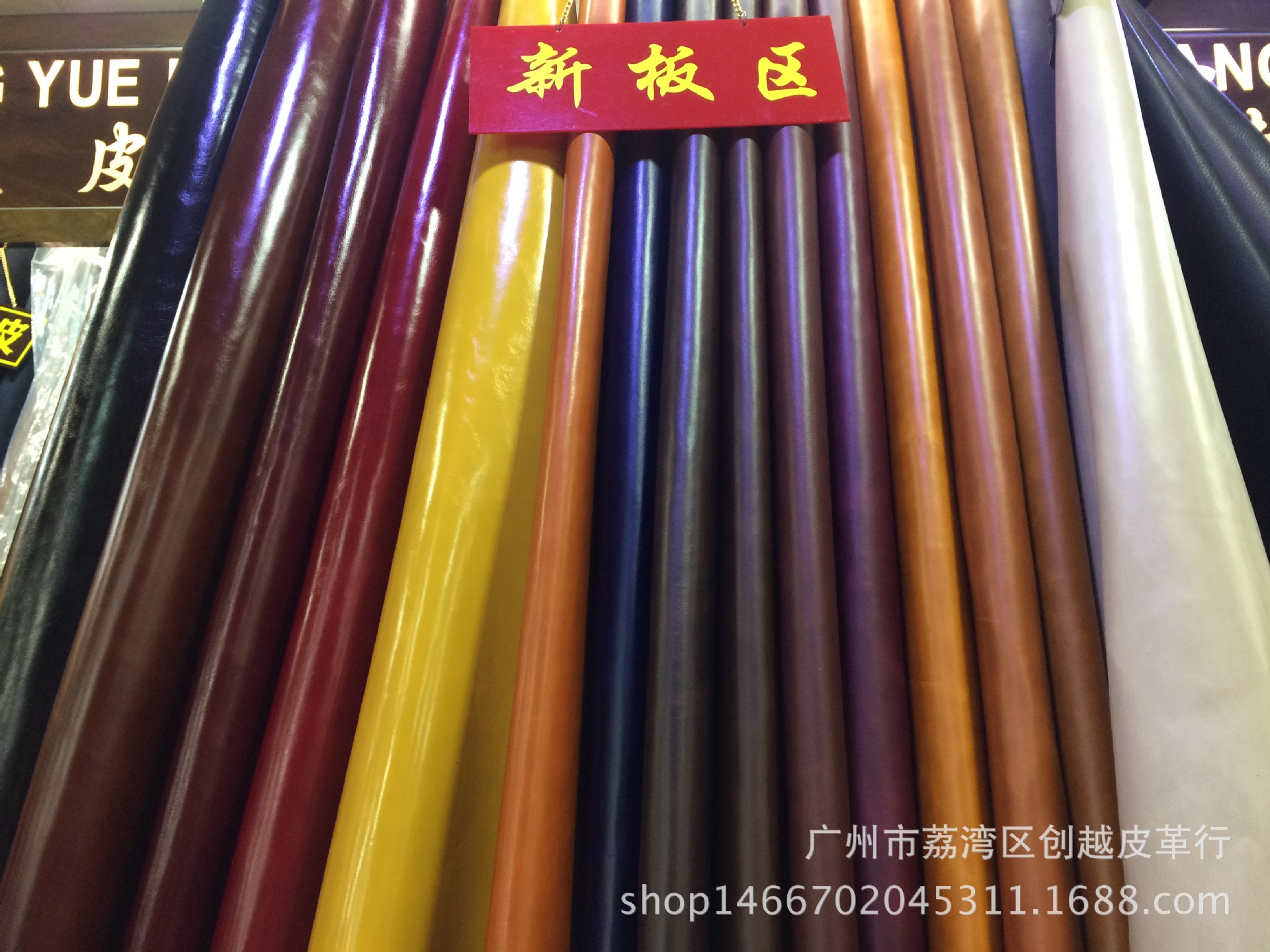 厂家直销批发进口头层复古油蜡牛皮适合做表带包包鞋子