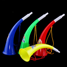 28g塑料弯角喇叭玩具牛角喇叭运动会助威加油道具足球迷喇叭