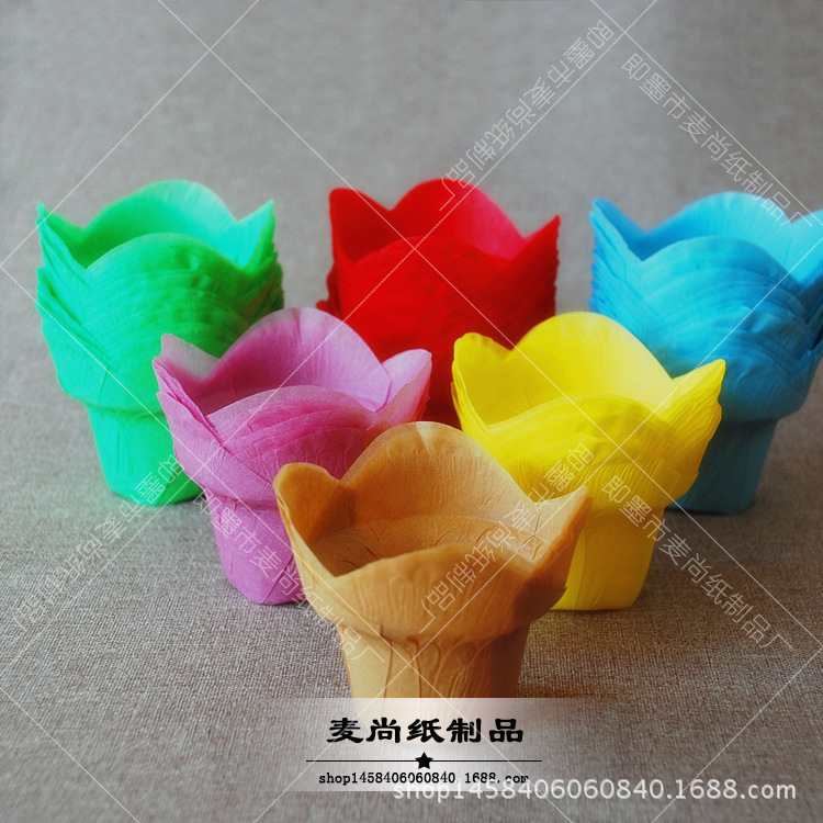Exportar taza de papel para hornear pétalo muffin pastel taza de papel blanco pastel de loto taza de papel resistente a altas temperaturas papel a prueba de aceite