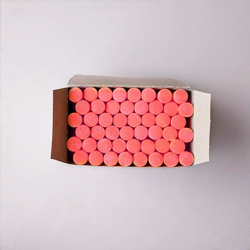 Красная пыль обучение Мел Цвет Круглый детский низкая пыль доска обучение Мел 48 штук полная коробка оптом