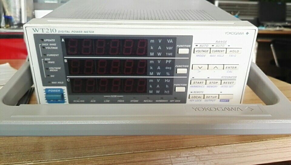 低价出售 柯尼卡美能达CA-210色彩分析仪CA310