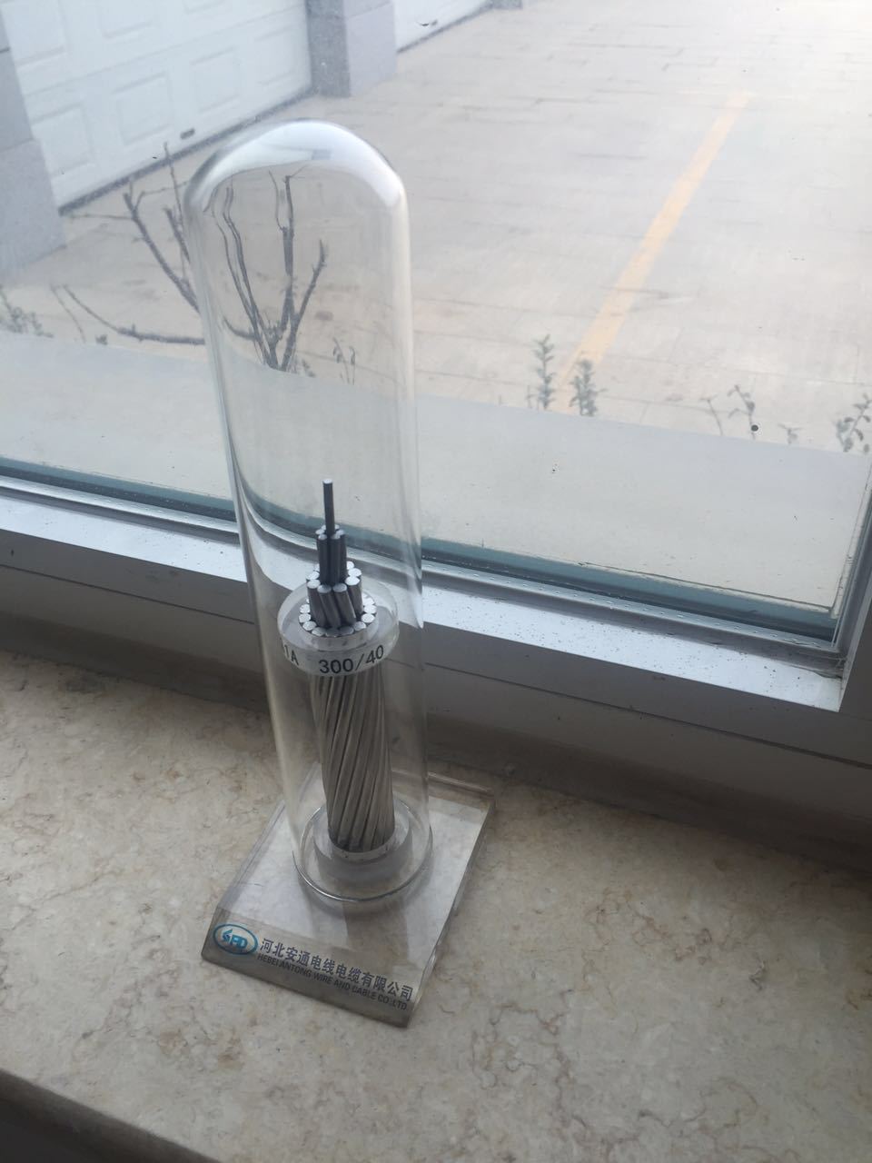 厂家直销钢芯铝绞线 铝绞线LGJ-400/35 出口钢芯铝绞线