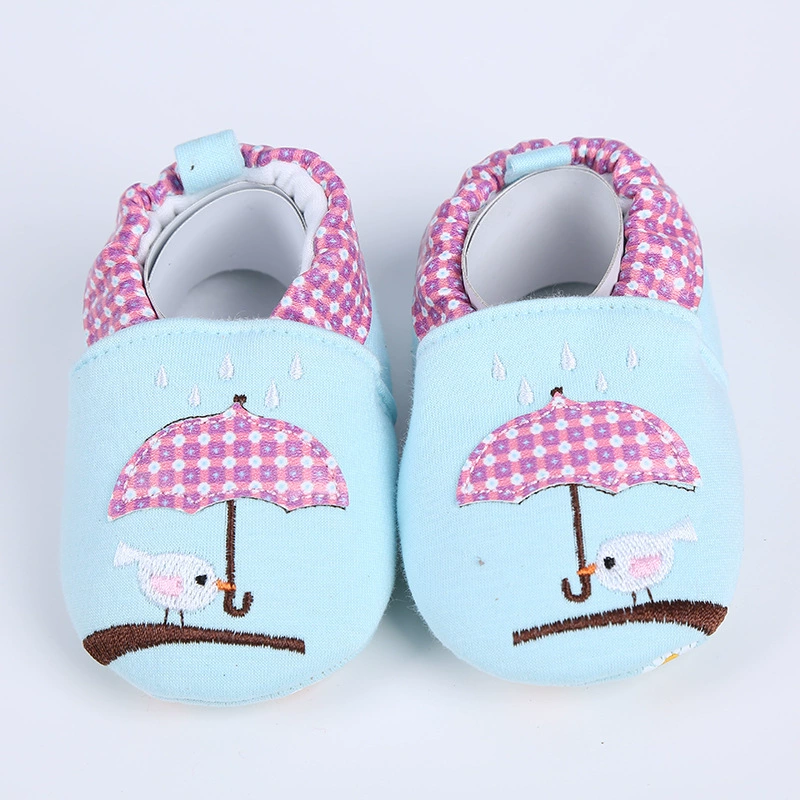 Детские туфли для малышей 0-1 года, мягкая подошва, хлопковые, с мультяшным принтом, для новорожденных, на 100 дней и на год, не скатываются, дышащие