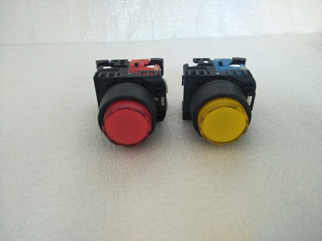 日本富士AR30MOL蘑菇头带变压器220V富士按钮AR30MOL-20M3G