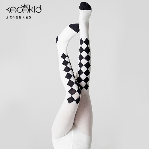 Venta al por mayor kacakid primavera y otoño calcetines para niños dulces niñas amor ojos grandes pantimedias calcetines de princesa coreana calcetines de baile