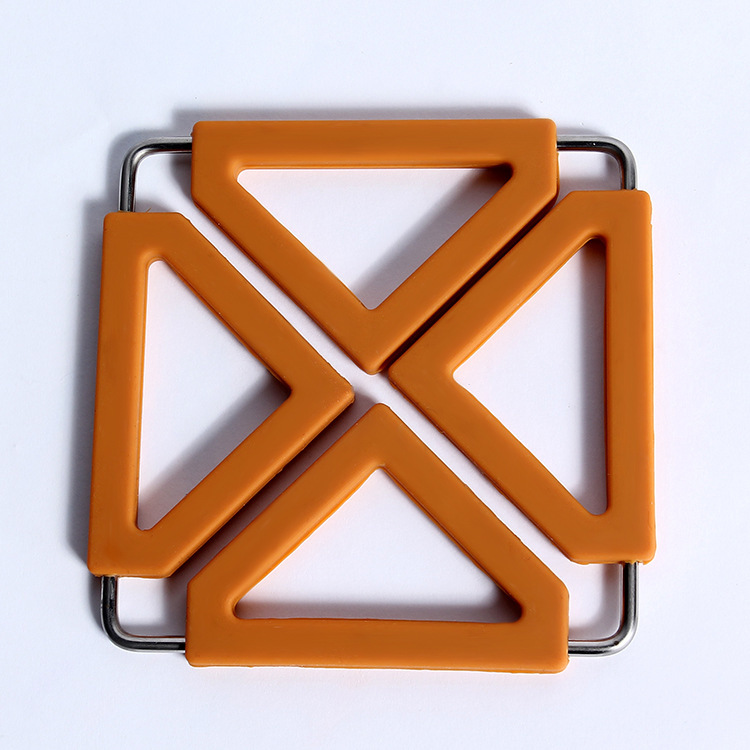 2883048504_1168017011