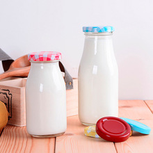 廠家直銷網紅透明玻璃牛奶瓶密封帶蓋果凍酸奶瓶耐高溫透明牛奶瓶