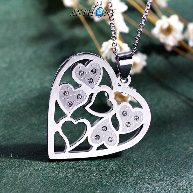 Fashion Titanium Steel Rhinestone Hollow Heart Pendant Necklace Earrings Set display picture 3