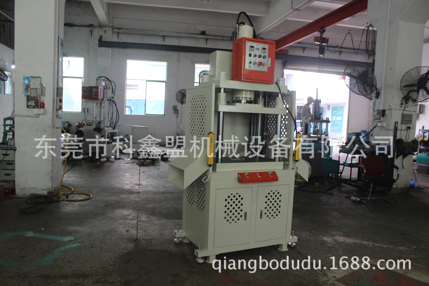 CX108K-20T铝制品冲边机