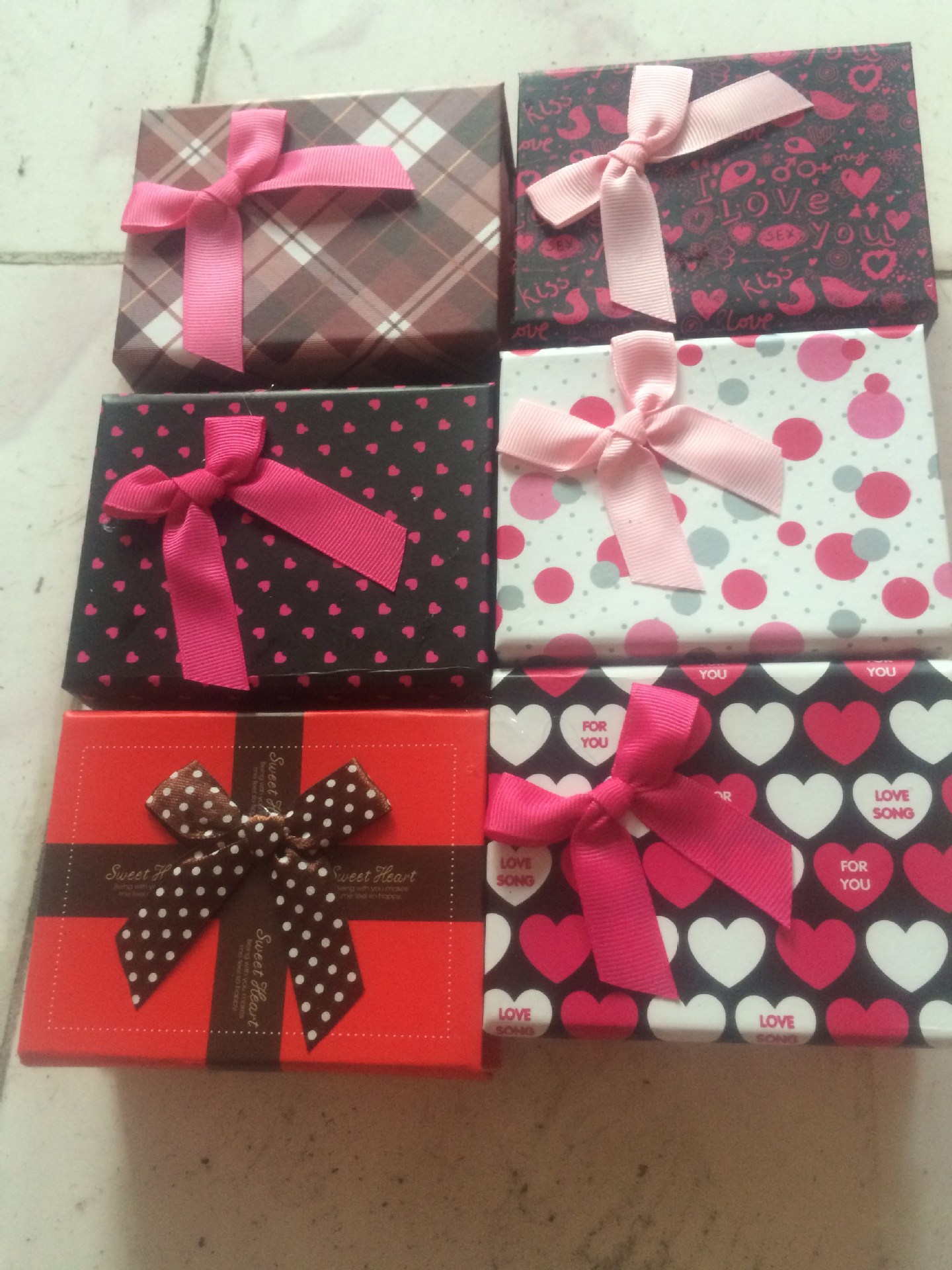 2021新款礼品小翻盖礼品盒 厂家直销，质量保证 有现货哦