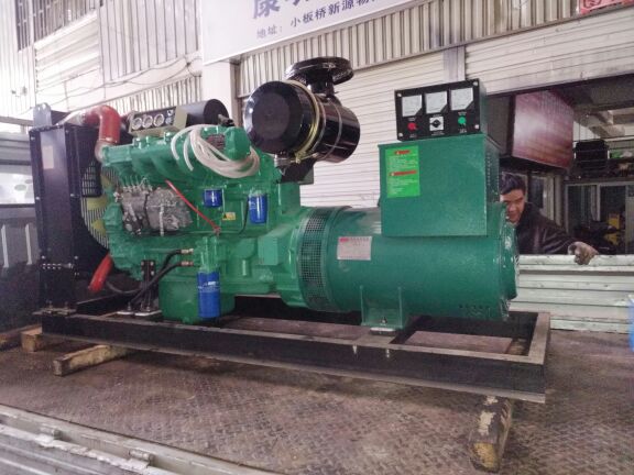 云南昆明云柴动力100KW柴油发电机组