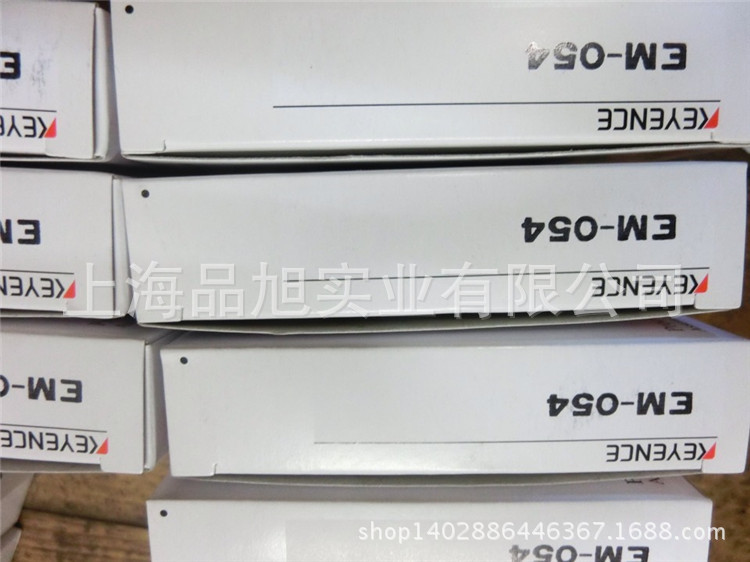 供应KEYENCE/基恩士	EM-054	线内置放大器小型接近传感器