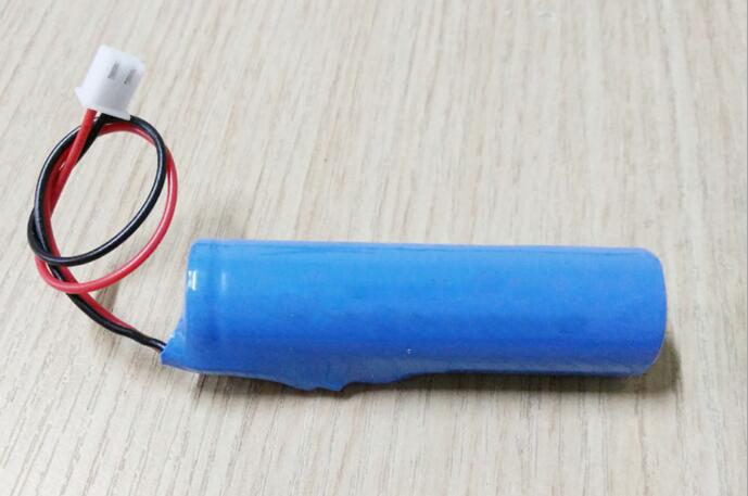 厂家直销 18650锂电池组1800-2200mAh 3.7V加保护板出线 蓝牙音箱