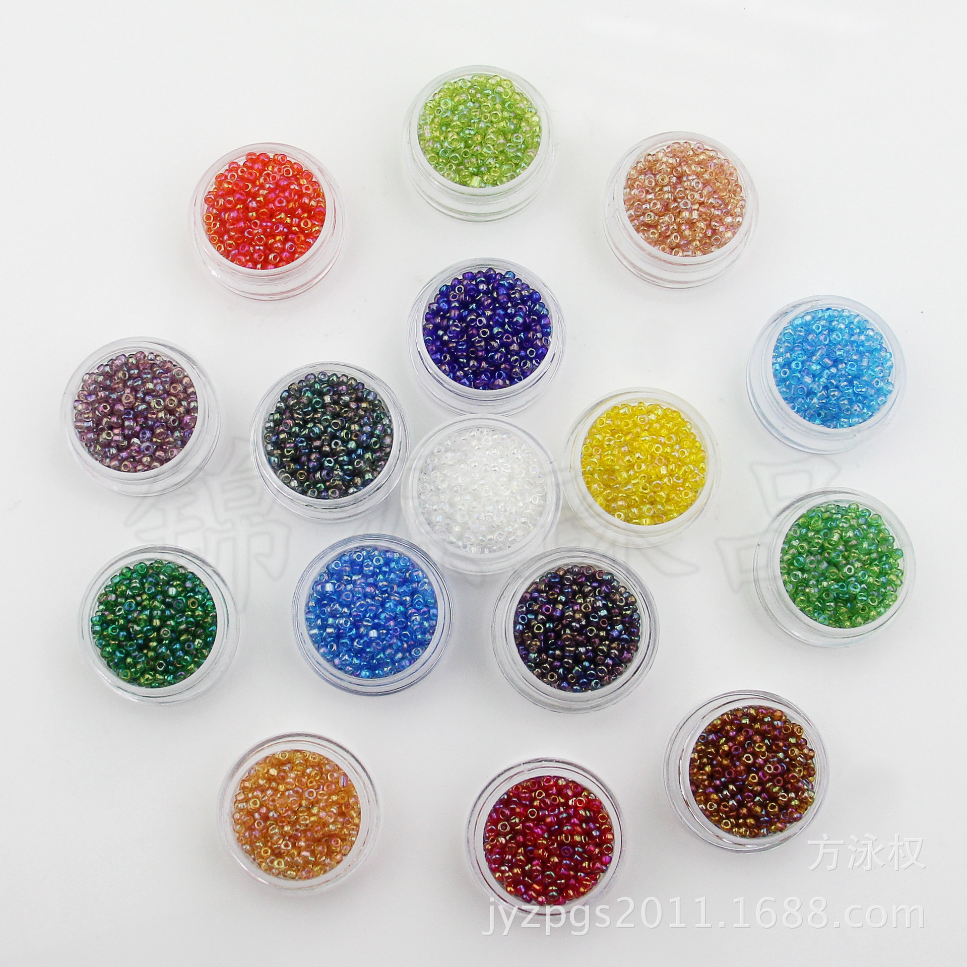 供应3mm七彩米珠  玻璃珠管  镀彩珠  上油珠十字绣珠DIY手工饰品