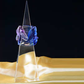 厂家直销新款创意金属水晶奖杯 公司年会颁奖纪念品星型奖杯