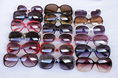 2020厂家直销男女杂款太阳眼镜墨镜跑江湖摆地摊专供太阳镜批发|ms