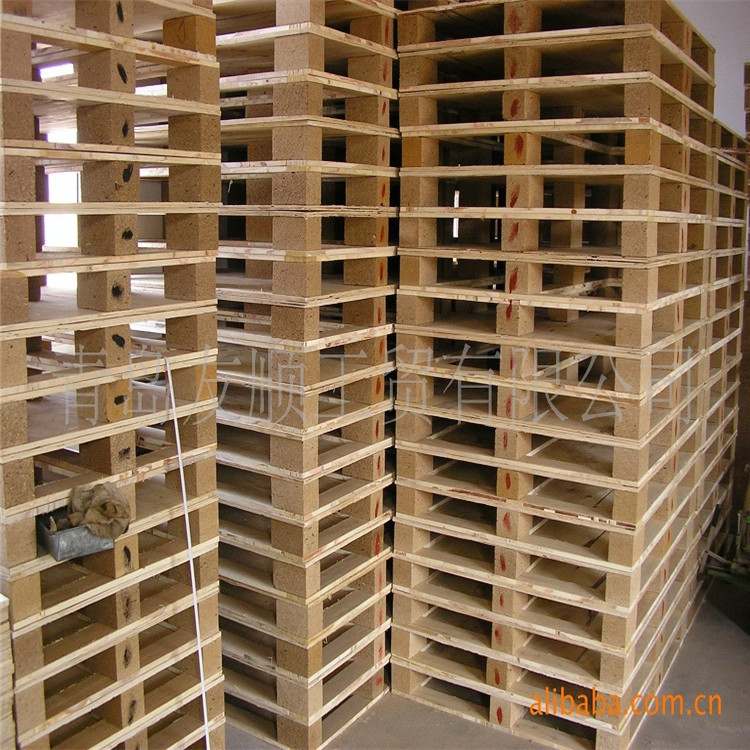 加厚青岛木托盘 熏蒸木托盘厂家出口托盘 欢迎垂询高品质木托木架
