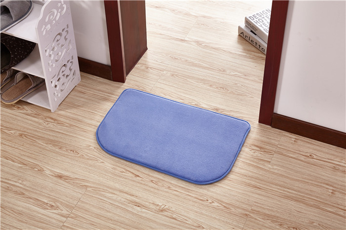 珊瑚绒地毯_珊瑚绒半圆形地毯 记忆棉地垫 楼