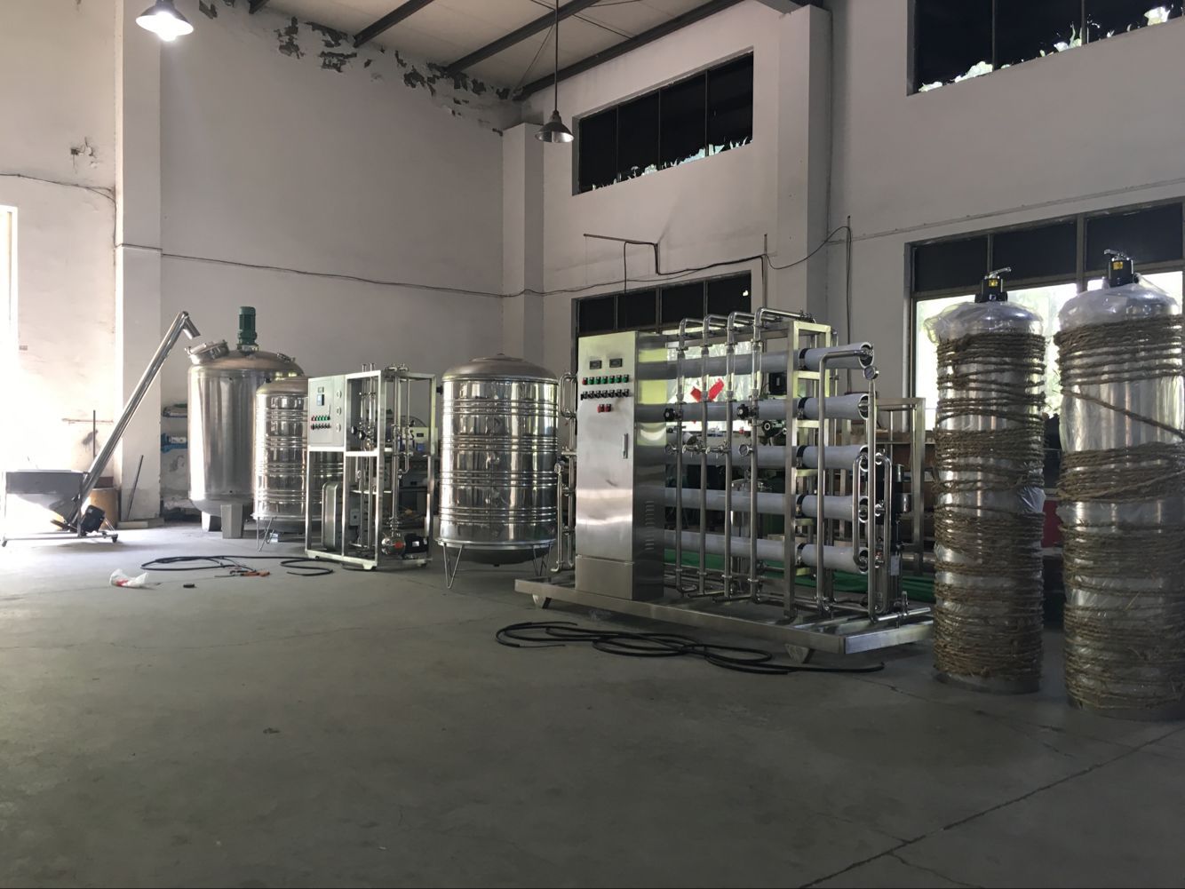 HY-1800型车用尿素生产设备高纯水制取设备
