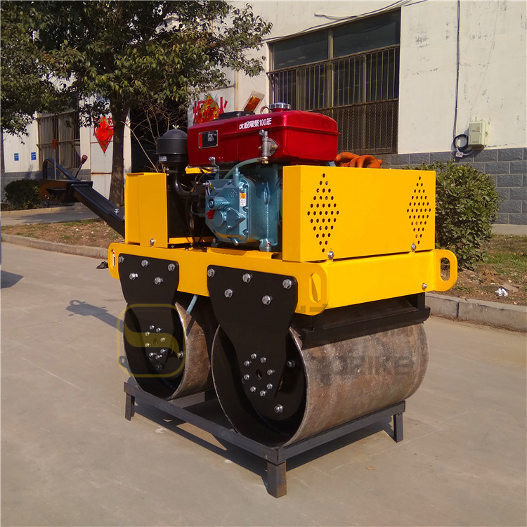 手扶雙輪壓路機14
