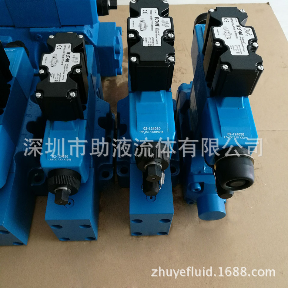 比例换向阀02-351182 KBDG5V-7-33C170N-X-M1-PE7-H1-10