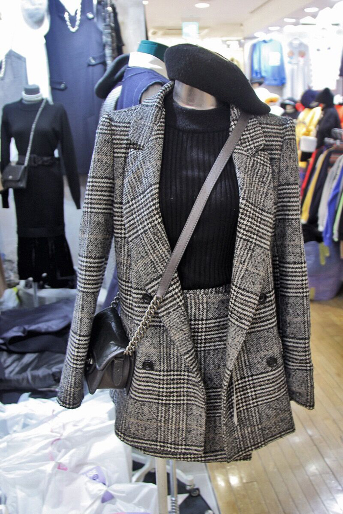 Costume femme en Fibre de polyester - Ref 3333973 Image 3